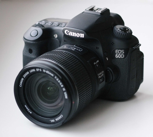 Kit Canon D60 Com 3 Lentes Quase Novas. Máquina Fotográfica.