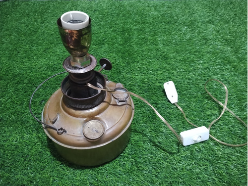 Velador Antiguo Fabricado Con Lámpara A Kerosene Inglesa