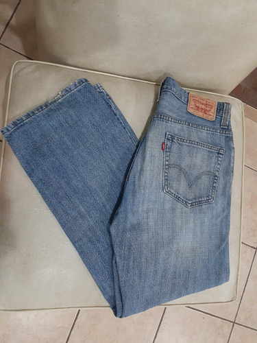 Jean Levis 559 Original Talle 44 Importado