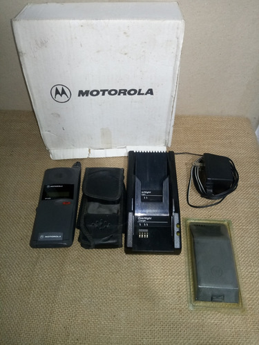 Celular Motorola Antigo Tijolao P/ Colecionador Raro
