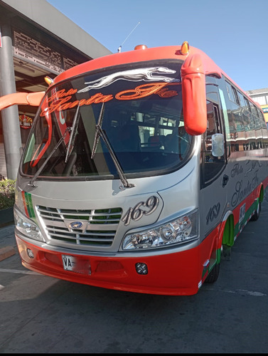 Hino 300 Dutro 2016