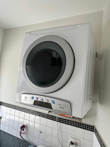 Secadora De Roupas De Parede Electrolux 220v - Branca