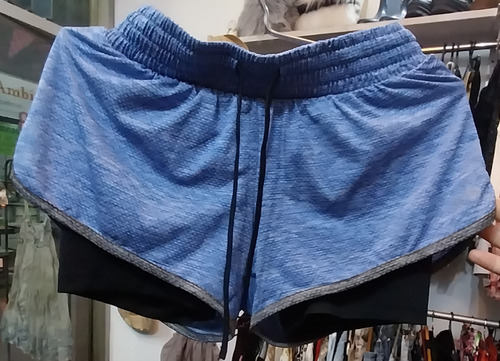 Short Deportivo Con Calza