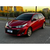 Toyota Yaris 1.5 Xls Automatico 2021 Rojo Excelente Estado