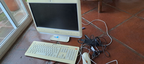 Computadora Lenovo C200