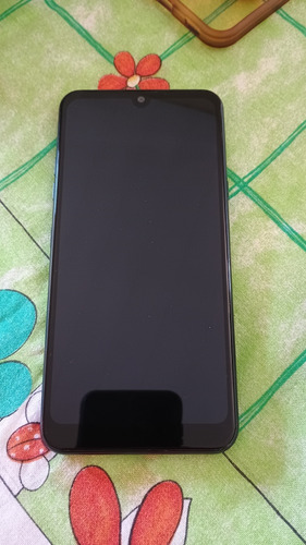 Celular LG Q60