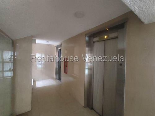 Apartamento Los Dos Caminos 25-18624 R.e - Imagen 3