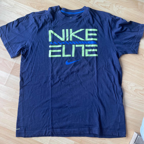 Remera Nike Niño Usada