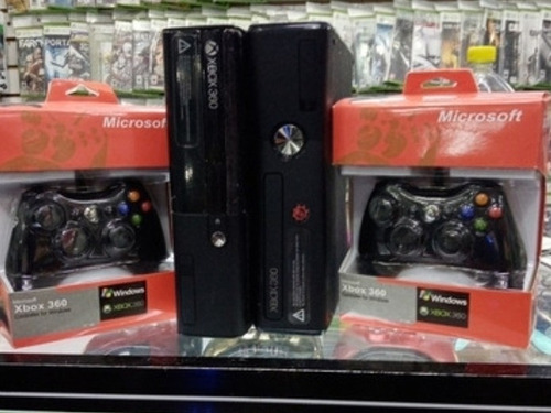 Consola Xbox 360 Con 2 Controles Alambricos, Rgh, 320gb 110