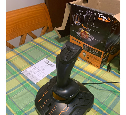 Joystick Thrustmaster T.16000m Fcs Negro Y Naranja