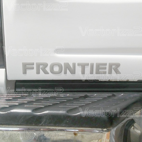 Emblema Frontier Grande Compuerta Nissan  Foto 2