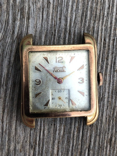 Reloj Hel-fi A Cuerda, 17 Jewels, Calibre 190, Swiss Made.