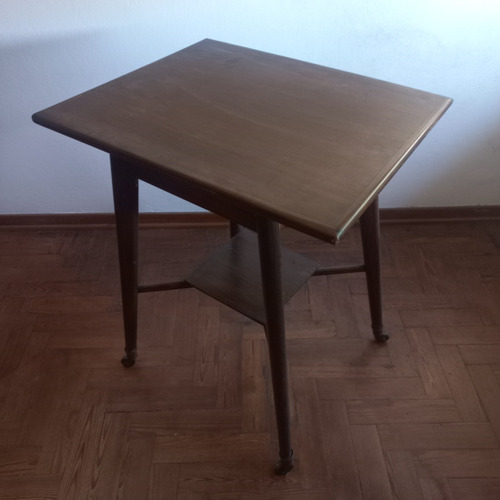 Mesa De Tv Con Base Giratoria (a Encolar).