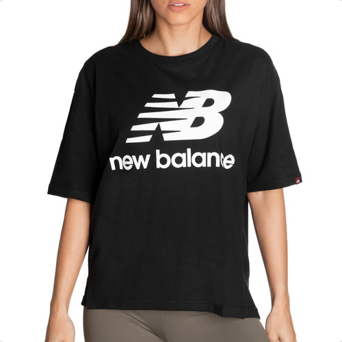 New Balance Remera Essentials Women Stack Logo Wt03519 0060