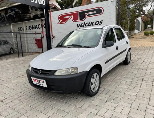 CELTA LIFE 1.0 VHC 8V COM AR COND. 2005 TROCO E FINANCIO