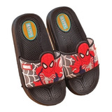 Los Niños Usan Sandalias Y Pantuflas De Spiderman En Verano