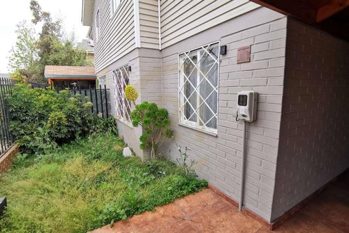 Venta Casa En Maipu, Jardines De Santa Maria 4d 3b