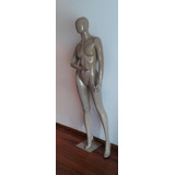 Maniquí Mujer. Fibra De Vidrio Con Base.