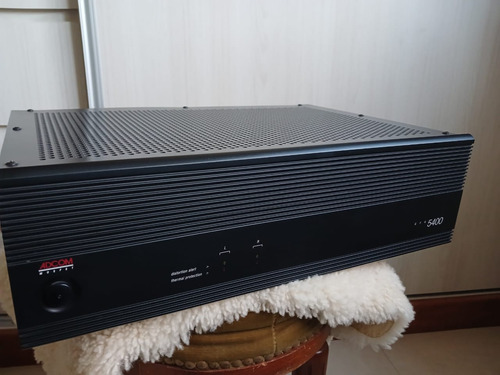 Amplificador Potencia Adcom 5400