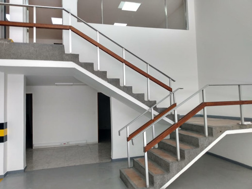 Bodega Disponible Para Arriendo En Medellín