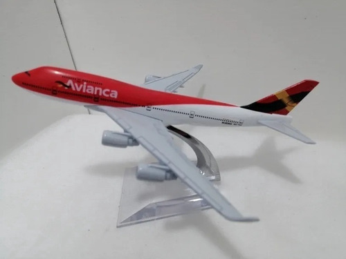 Avión Avianca Airlines Red Boeing 747 B747 Escala 1:400