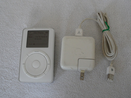 Apple iPod M8541 1a. Generación 5gb Trabajando