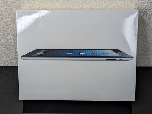 iPad 4 Geração, Mod: A1458 9,7 Polegadas. Wifi 32gb Zerado!