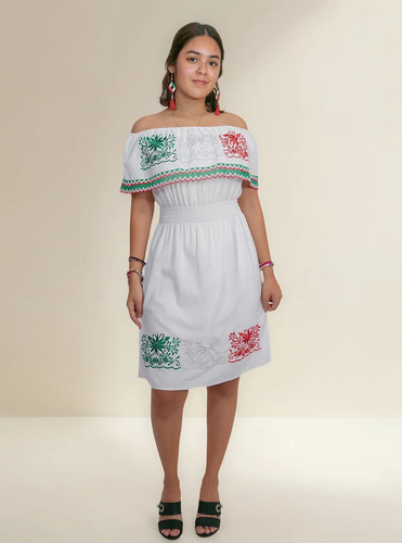 Vestido Campesino Tricolor Fiestas Patrias Bordado Artesanal
