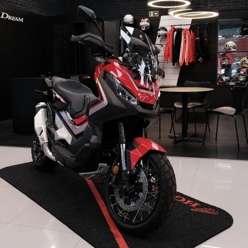 HONDA X-ADV 750