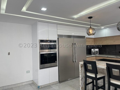 Extraordinaria Villa A Estrenar, Con Hermosa Cocina Concepto Abierto, Pisos De Marmol, Decoración En Escayolad, Iluminacion Led, E Iluminacion Natural, Estupenda Piscina Con Cascada Culminada - Imagen 4