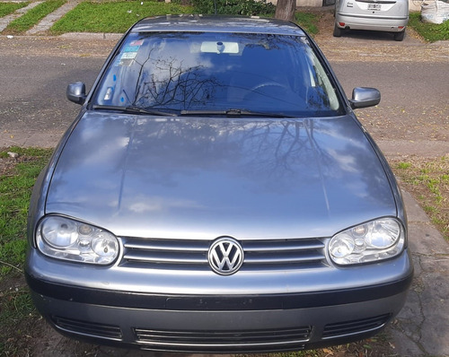 Volkswagen Golf 1.6 Confortline