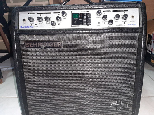 Amplificador Behringer Gx112+guitarra Condor -somente Retira