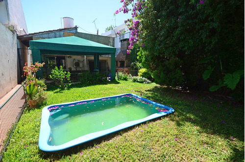 Casa Chalet  En Venta En Villa Del Parque, Capital Federal, Buenos Aires