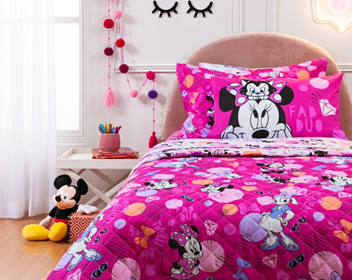 Kit Edredom Infantil Com Jogo De Cama Personagens Disney 4pç