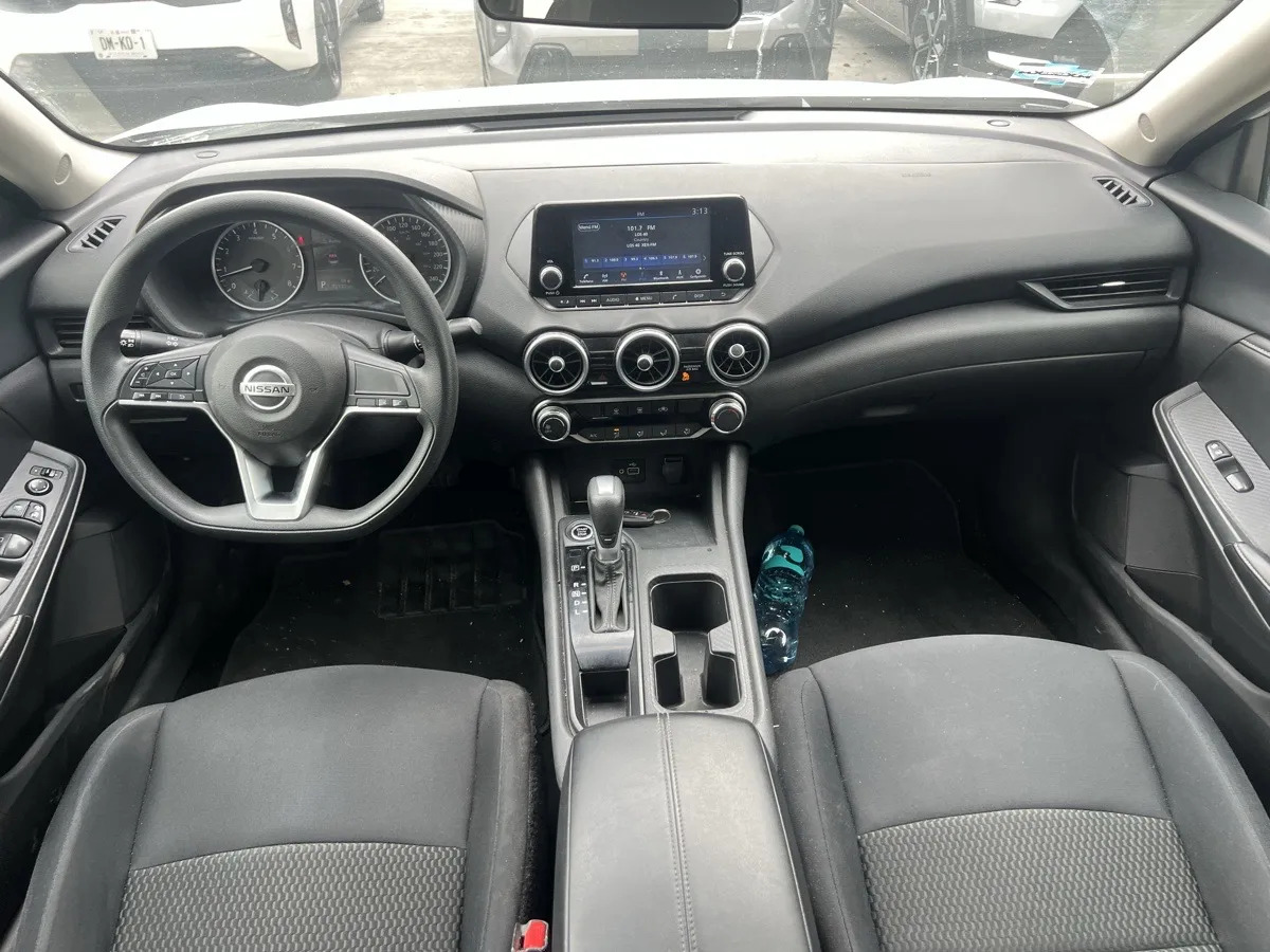 Nissan Sentra 2023 - Imagen 10