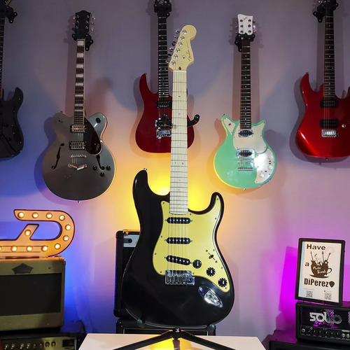 Guitarra Stratocaster Fender American Deluxe 50th Usado