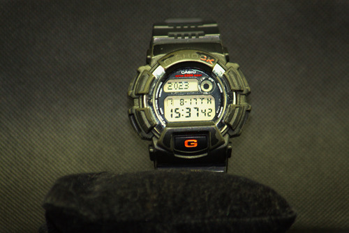 Relógio E Cronometro G-shock Casio ,50mm ,digital.