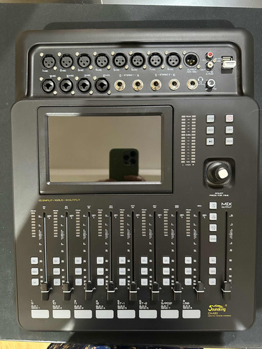 Consola Digital Soundking Dm20 20 Canalespantalla Táctil