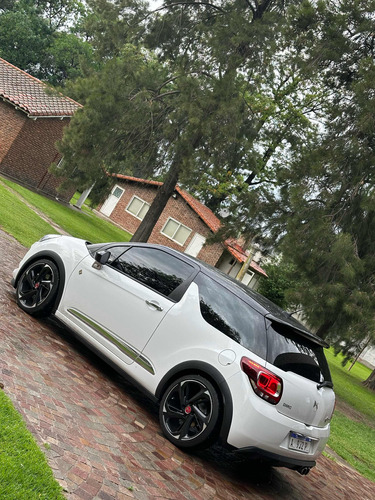 Ds Ds3 2018 1.6 Thp 208 S&s Performance