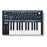 Teclado Sintetizador Mono-synth Bass Station 2 Novation