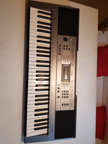 Yamaha Psr-e353