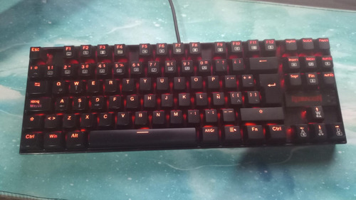 Teclado Gamer Redragon Kumara K552 (usado)