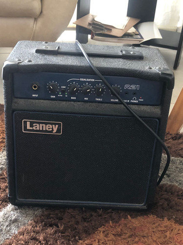 Amplificador Laney Bajo 15w Color Gris/azul 100v - 120v