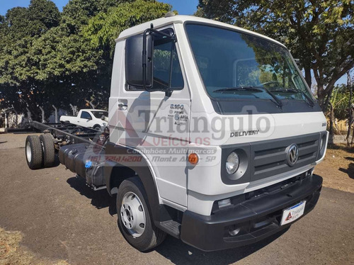 VOLKSWAGEN VW 8-160 17/18 AR/CONDICIONADO DOC/BAU 
