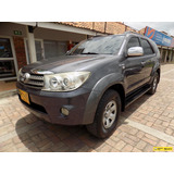 Toyota Fortuner Srs 2.7cc At Aa 4x2 