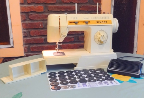 Maquina De Coser Singer 2530c