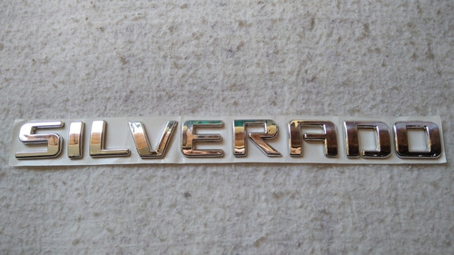 Emblema Palabra Letras Silverado 2008 Al 2014 Chevrolet Foto 2