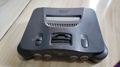 Nintendo 64 Só O Console Sem Nada. Liga Mas Sem Imagem. F4