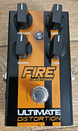 Pedal Fire Custom Shop Ultimate Distortion - Para Guitarra