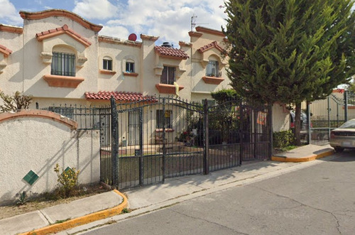 Venta De Casa En Villa Del Real Tecámac, Con Un Excelente Precio.